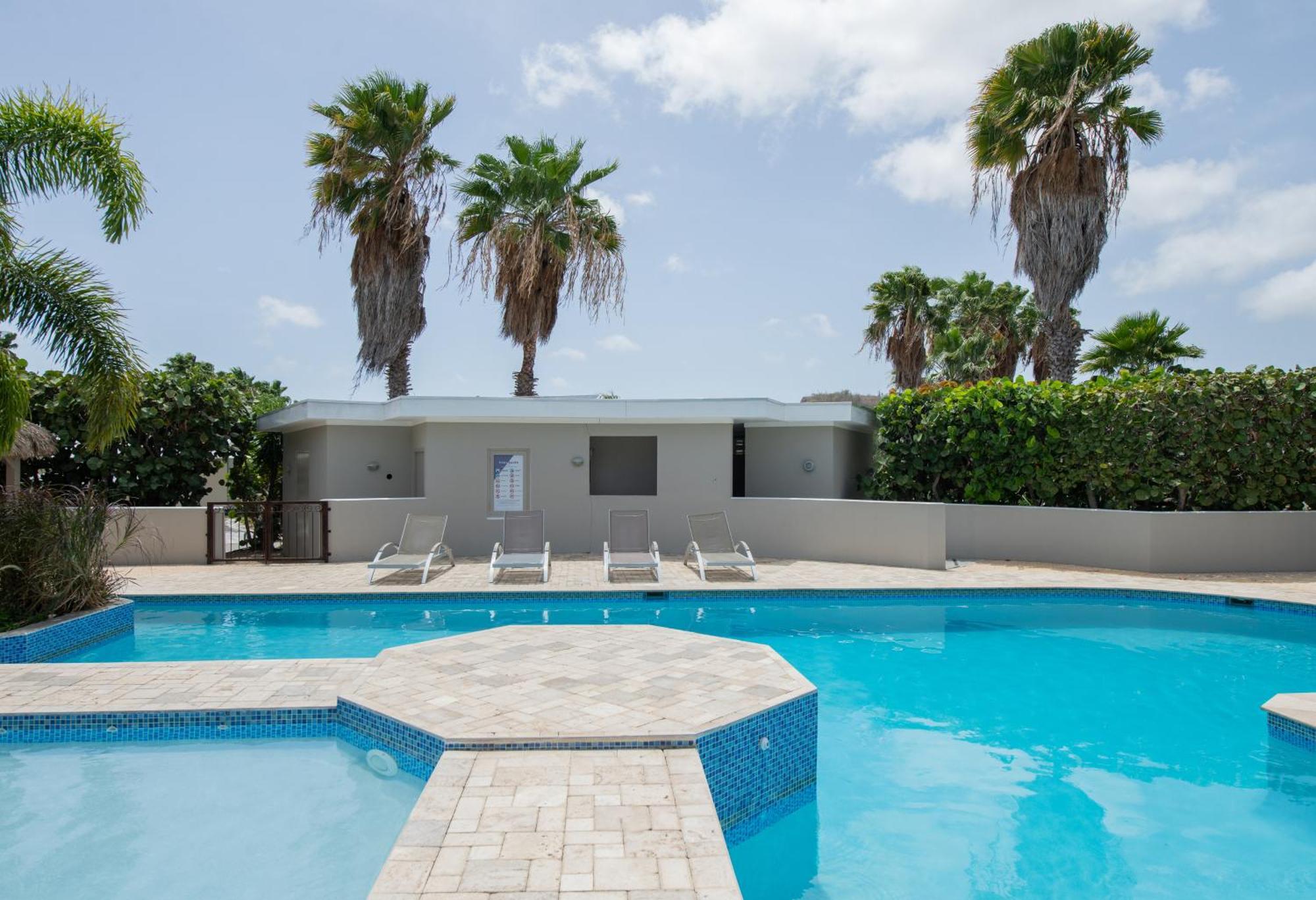 Villa At Secured Gated Resort Near Mambo Beach! Willemstad Luaran gambar